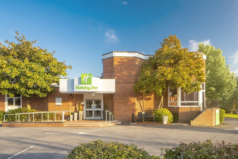 Holiday Inn Basingstoke by IHG