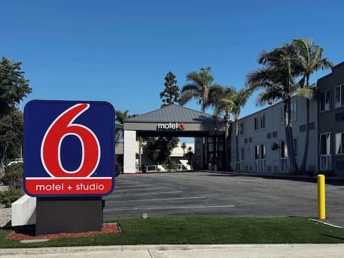 Motel 6 Carson, CA