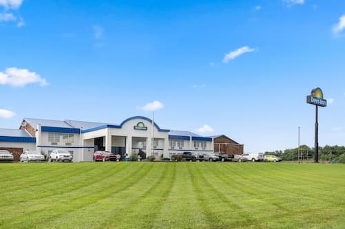 Days Inn by Wyndham Madisonville