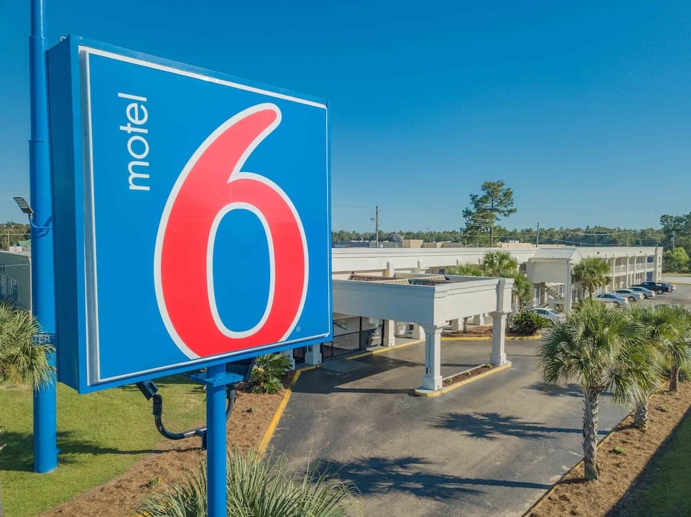 Motel 6 Saraland, AL