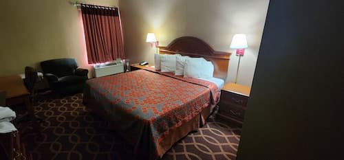 American Inn Evansville