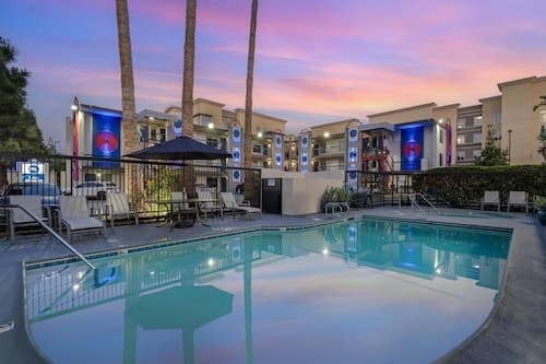 Best Western Courtesy Hotel - Anaheim Resort Amusement Park