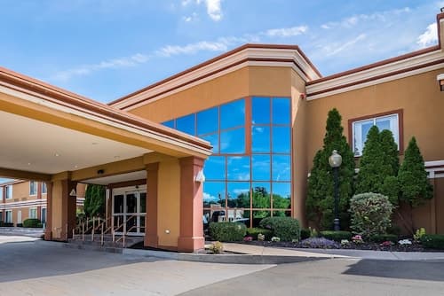 Quality Inn & Suites Albany Airport