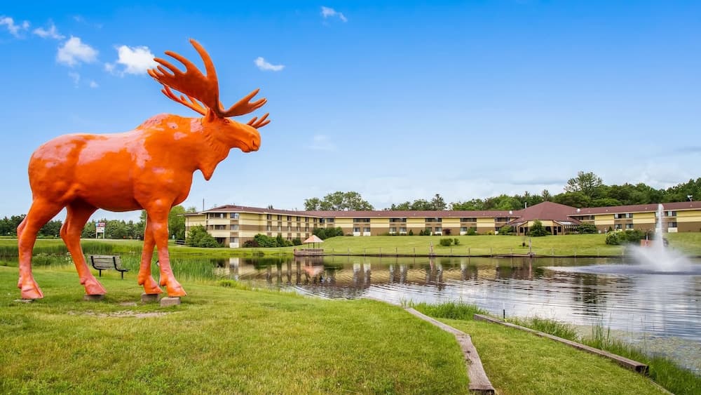 SureStay Plus Hotel by Best Western Black River Falls