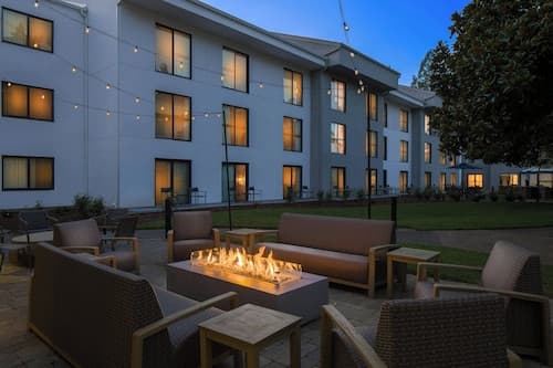 Courtyard by Marriott Portland Beaverton