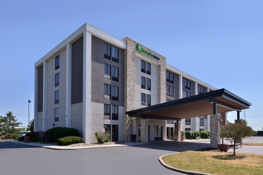 Holiday Inn Express Rochester - University Area by IHG