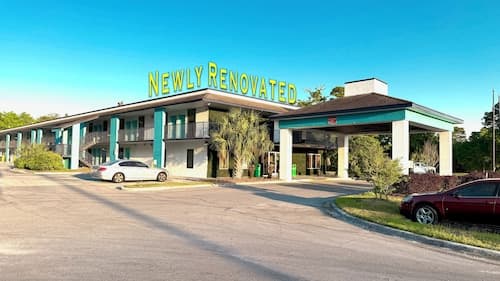 Days Inn by Wyndham Eglin AFB