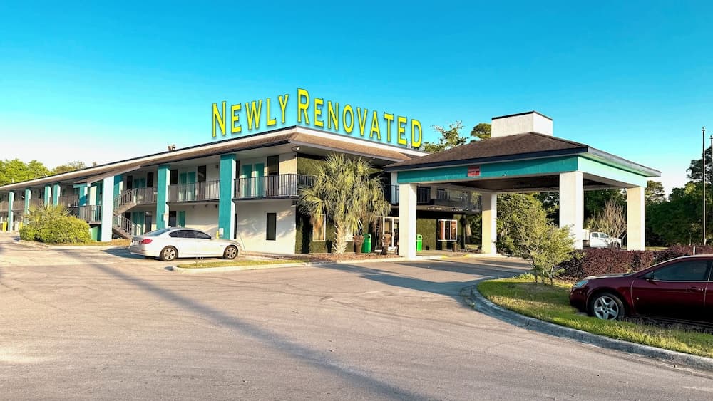 Days Inn by Wyndham Eglin AFB