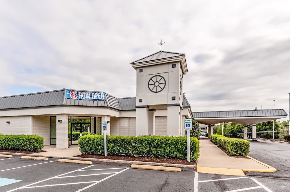 Motel 6 Dumfries, VA