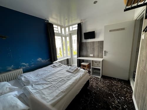 Trianon Hotel