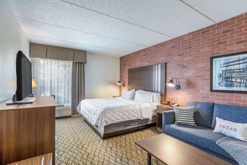 Burrstone Inn, an Ascend Collection Hotel