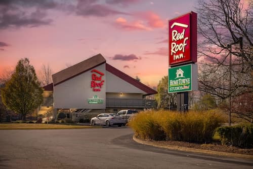 Red Roof Inn Buffalo - Niagara Airport