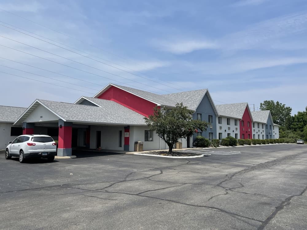 Ramada by Wyndham Effingham