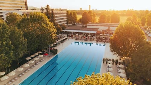 Living Place Hotel