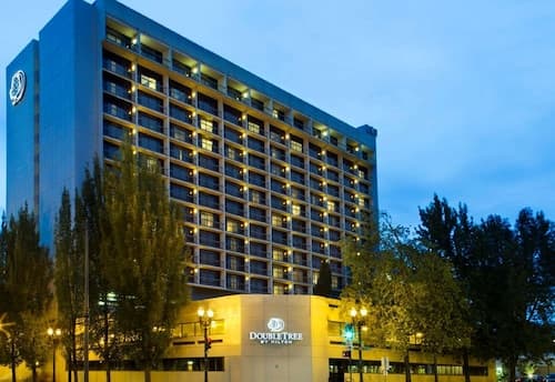 DoubleTree by Hilton Hotel Portland