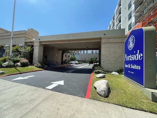 Portside Inn & Suites