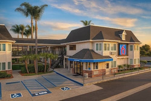 Motel 6 Westminster, CA - North