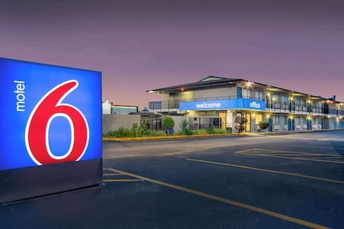 Motel 6 Jonesboro, AR