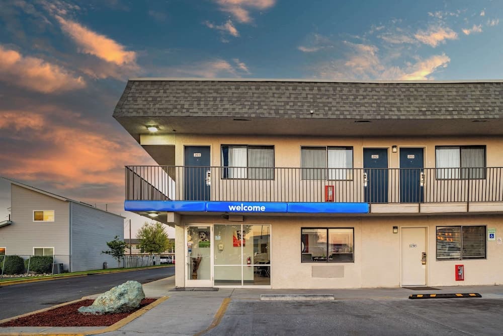 Motel 6 Twin Falls, ID
