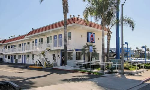 Motel 6 La Mesa, CA - San Diego
