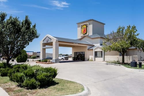 Super 8 by Wyndham Midland