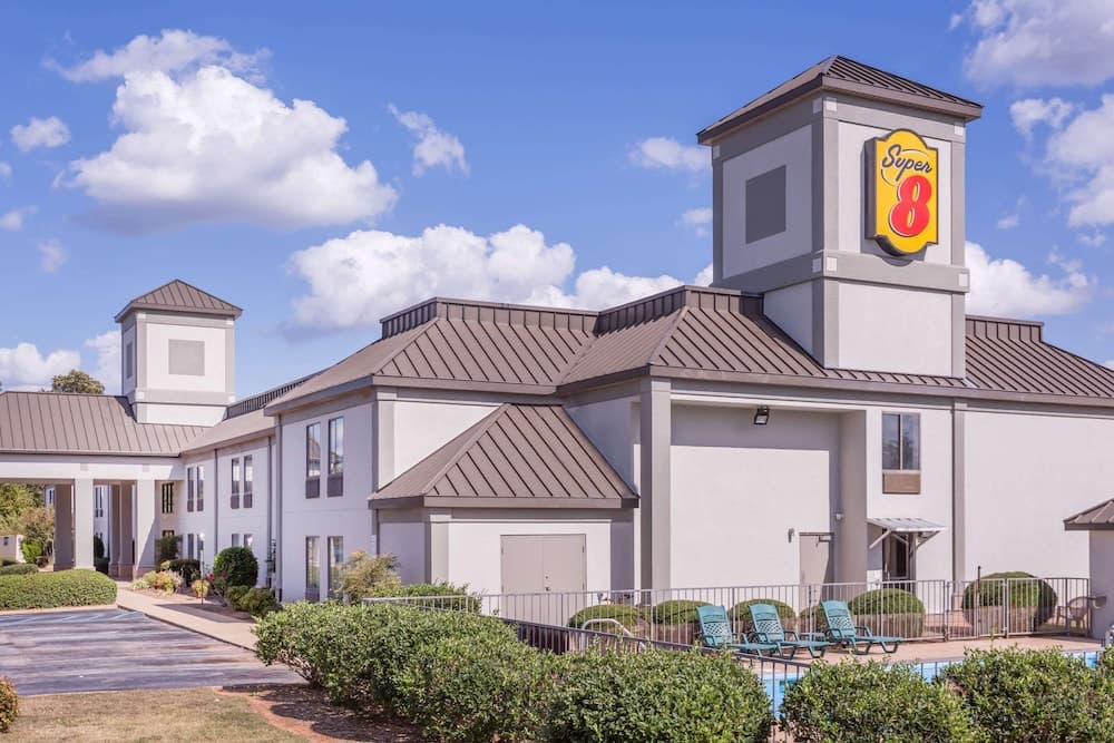 Super 8 by Wyndham Greer/Spartanburg Area