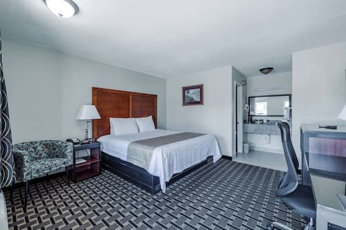 Travelodge by Wyndham Jackson I-40 Exit 82