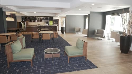 Courtyard by Marriott Memphis East/Bill Morris Parkway