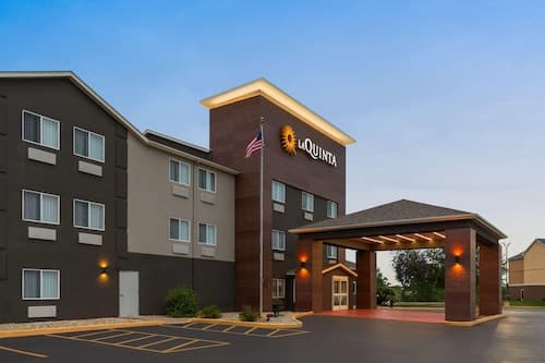 La Quinta Inn & Suites by Wyndham Peru Starved Rock St Park