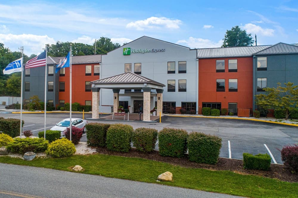 Holiday Inn Express Dublin by IHG
