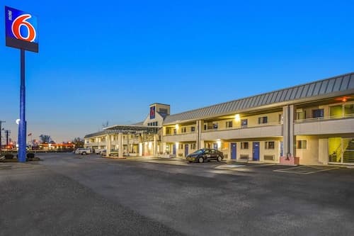 Motel 6 North Ridgeville, OH - Cleveland Intl Airport - N Ridgeville