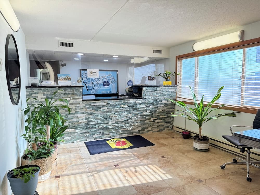 Super 8 by Wyndham West Fargo Main Ave ND