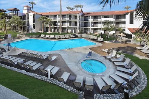 Embassy Suites by Hilton Palm Desert