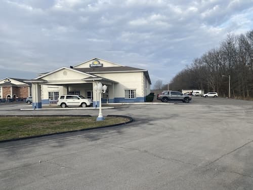 Days Inn by Wyndham Perryville