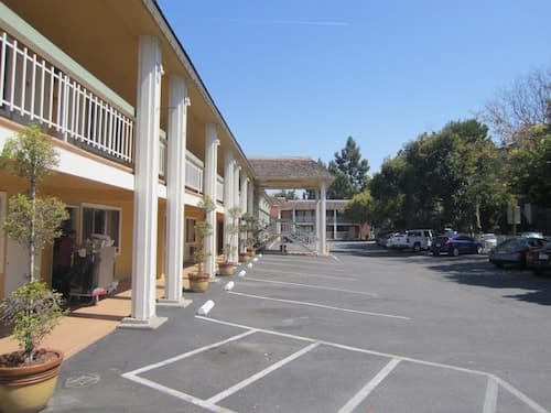 Caravelle Inn Extended Stay