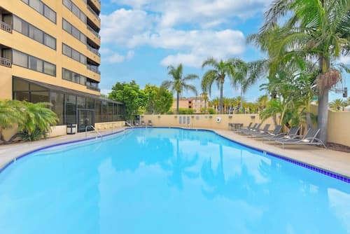 Embassy Suites by Hilton Anaheim Orange