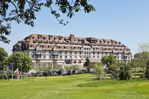 Hôtel Barrière L'Hôtel du Golf Deauville