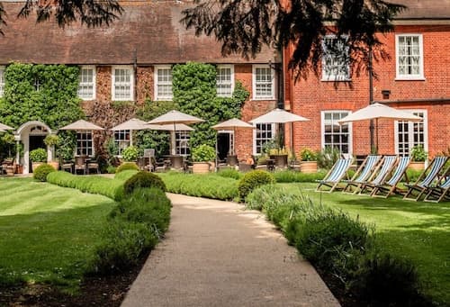 Bush Hotel Farnham