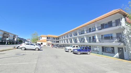 Ramada by Wyndham Anchorage