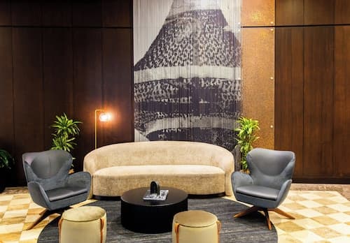 Crowne Plaza Cleveland at Playhouse Square by IHG