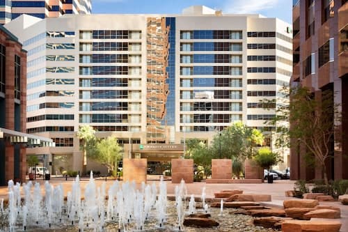 Embassy Suites by Hilton Phoenix Downtown North
