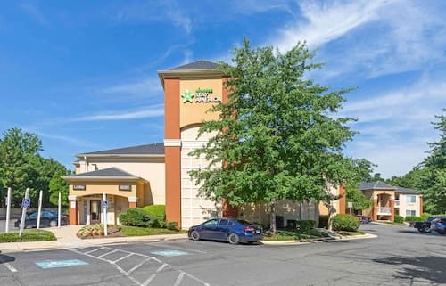 Extended Stay America Suites Washington DC Falls Church