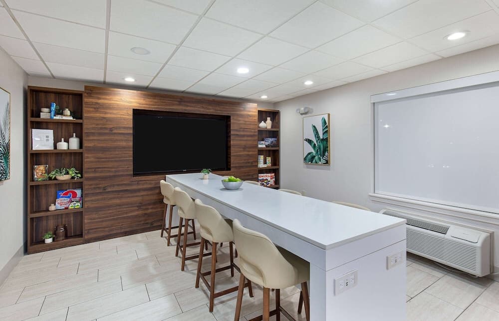 Wingate by Wyndham Hattiesburg