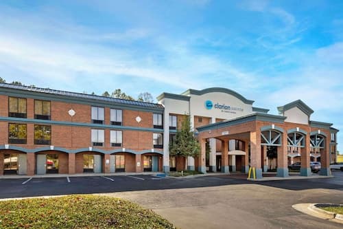 Clarion Pointe Durham Research Triangle Park
