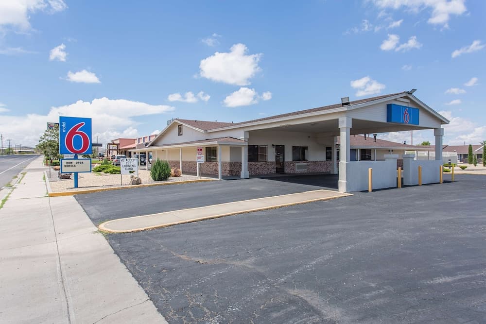 Motel 6 Lordsburg, NM