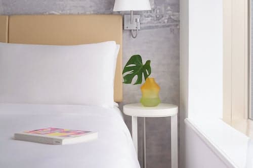 Ying’nFlo, Wesley Admiralty, Hong Kong by Langham Hospitality Group