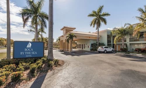 Boca By the Sea