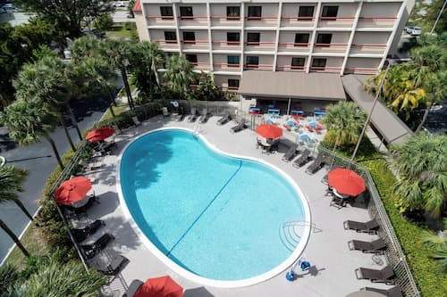 Red Roof Inn PLUS+ Miami Airport