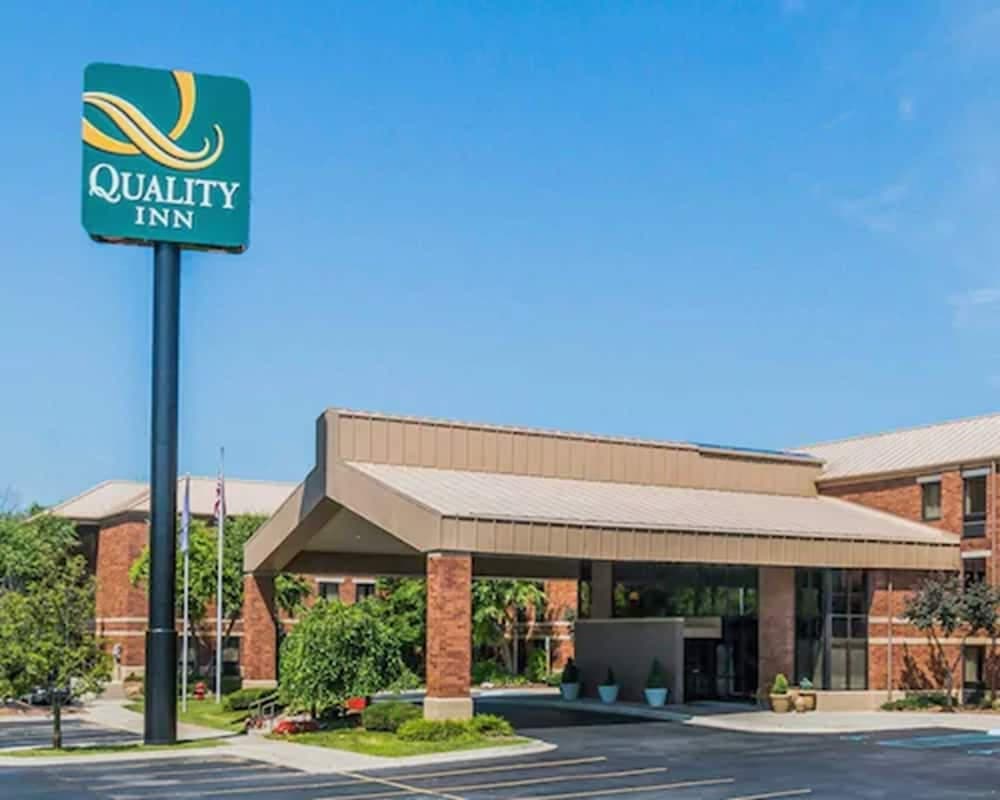 Quality Inn Auburn Hills - Detroit North
