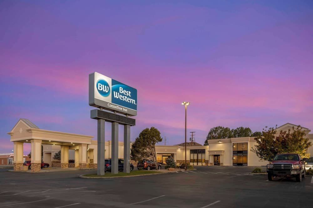 Best Western CottonTree Inn